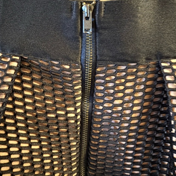 Chelsea28 Black Textured A-Line Skirt – Size XS - Picture 4 of 5